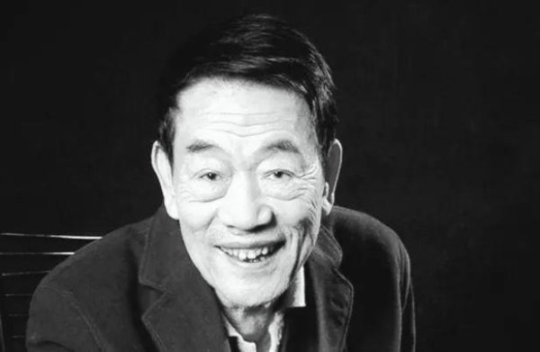 中玉束哈 李玉刚悼念杨少华 相声界失去一位长者